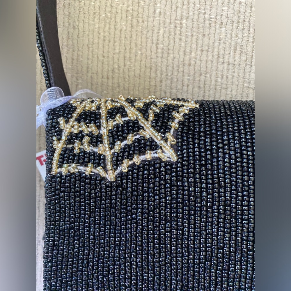 Viral Beaded Halloween Weenie Ghost Dogs Shoulder Bag - Black - Picture 10 of 11